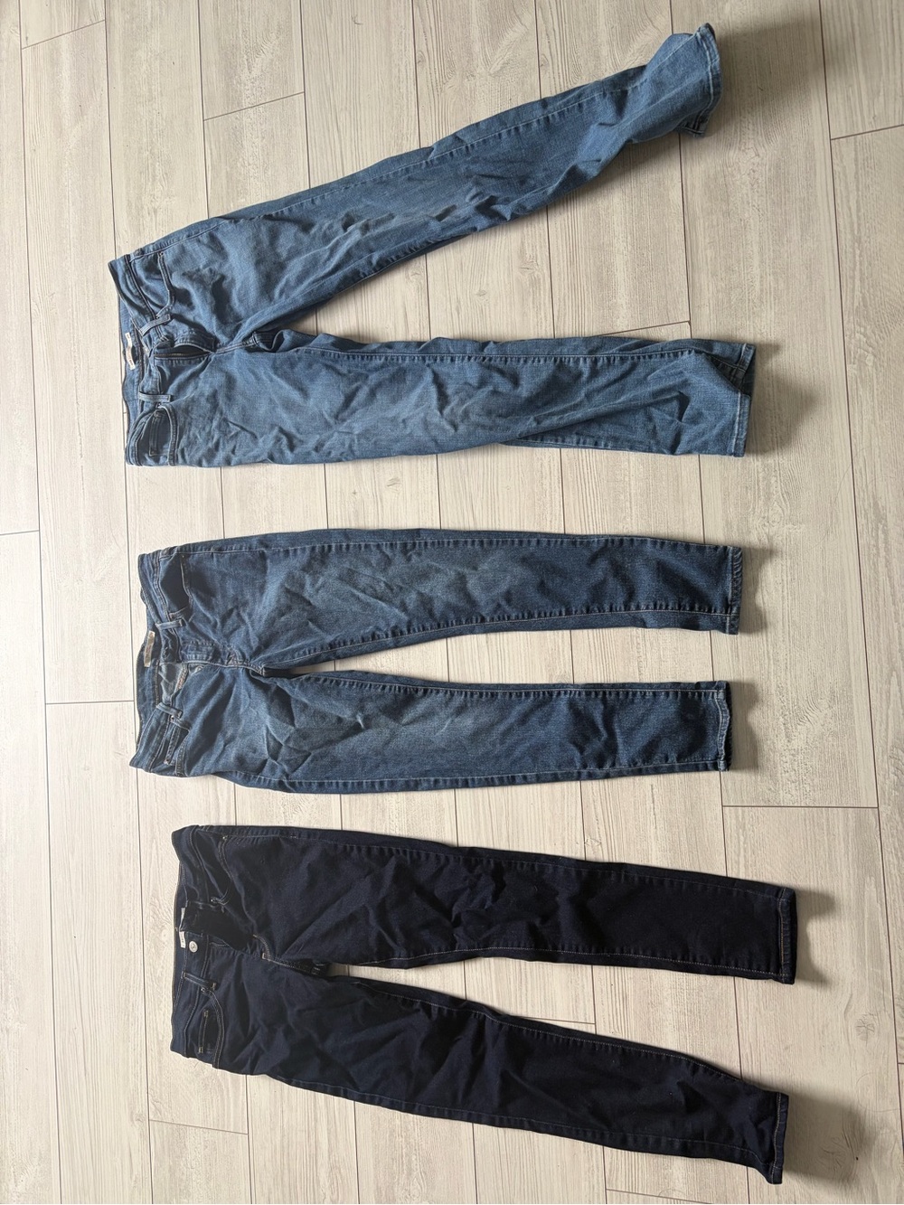 Levi's High Rise Jeans - Light Blue, Medium Blue, Dark Blue